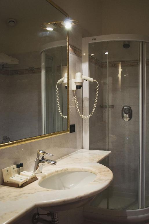 Hotel Claudiani Macerata Pokoj fotografie