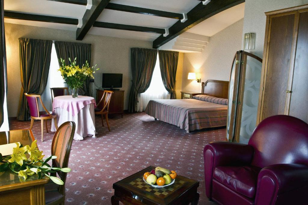 Hotel Claudiani Macerata Pokoj fotografie